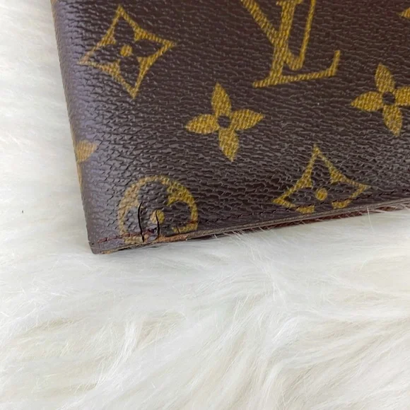 Louis Vuitton Monogram Bifold Wallet - Picture 6 of 14